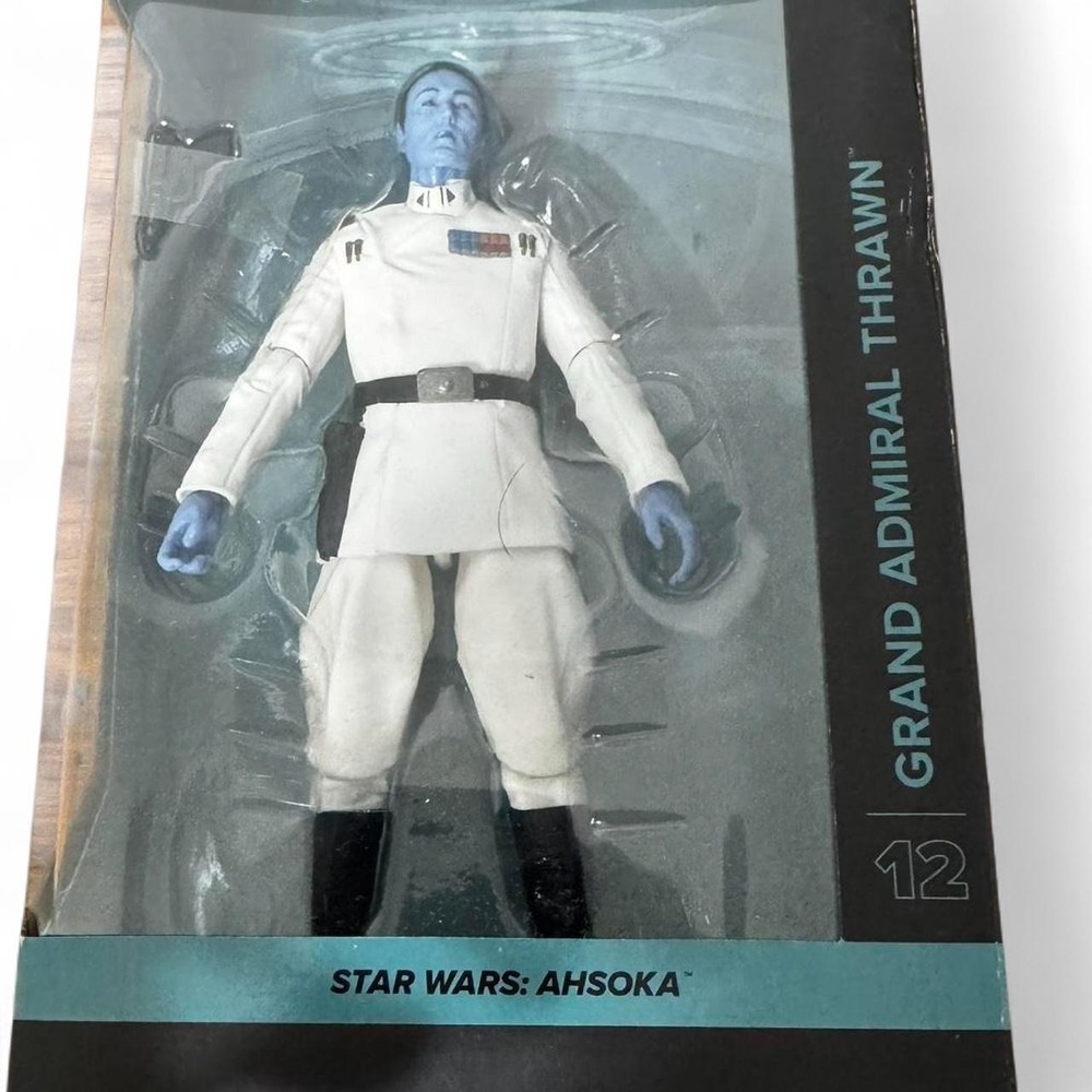 Star Wars The Black Series Grand Admiral Thrawn Ahsoka #12 6 Inch Action Figure